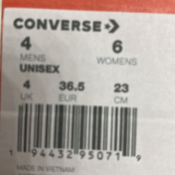 CONVERSE CHUCK 70 OX BRAND NEW - Picture 8 of 8